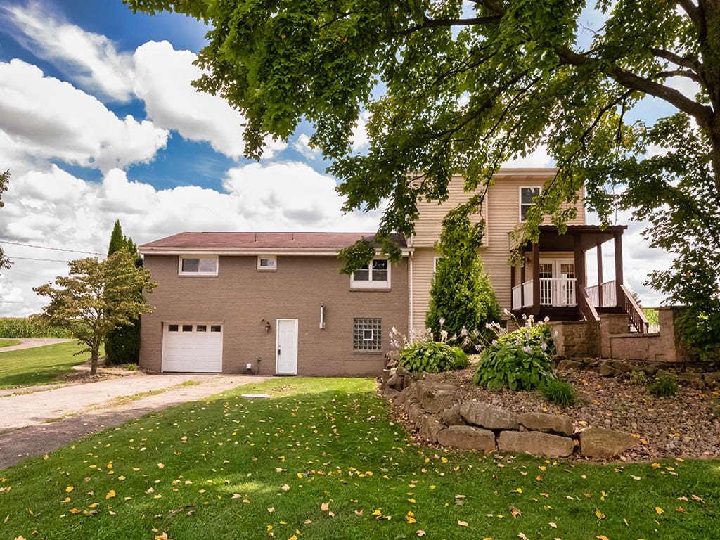 308 Welsh Rd, Evans City, PA 16033