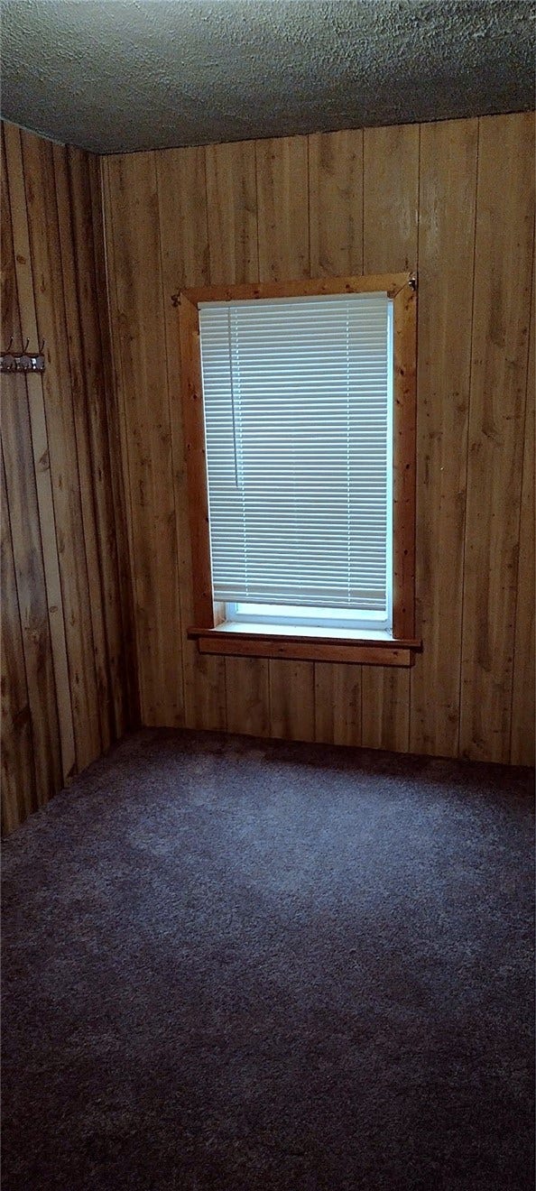 112 Hillside Ave, Pitcairn, PA 15140 Second Bedroom