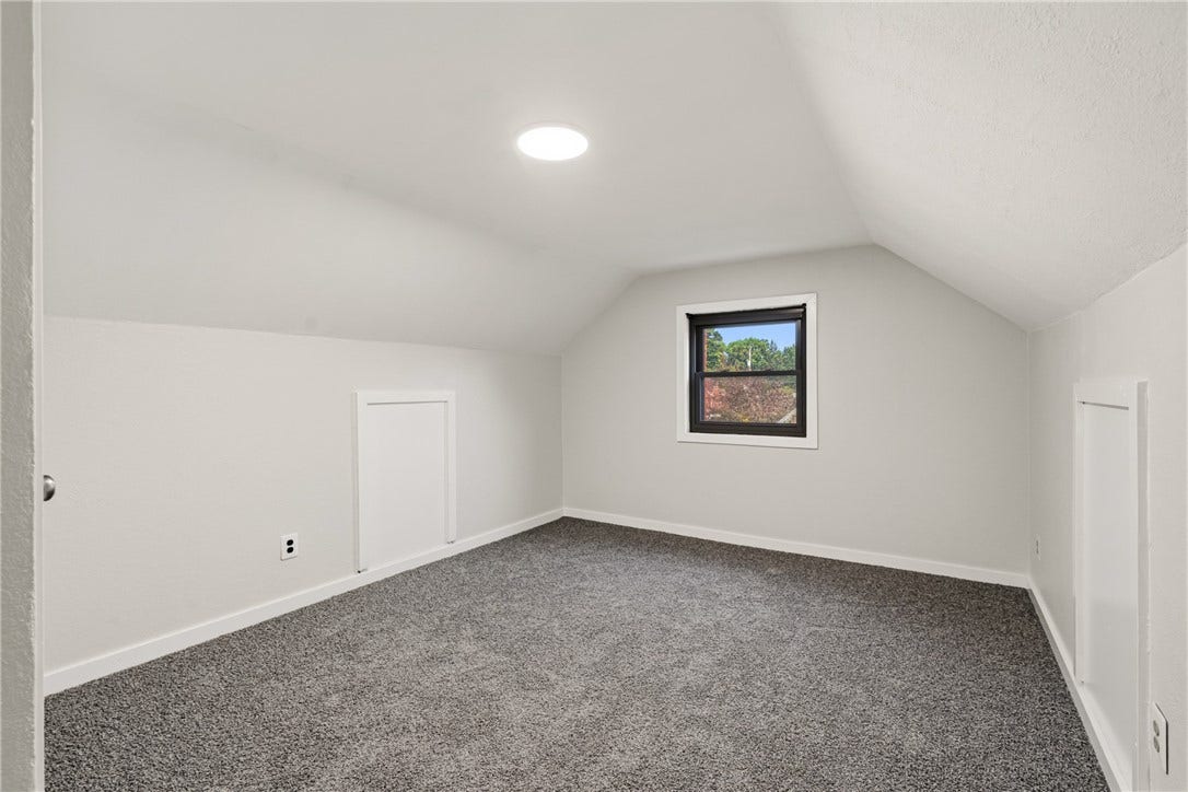 129 Lily Dr, Glenshaw, PA 15116 129 Lily Dr, Glenshaw, PA 15116