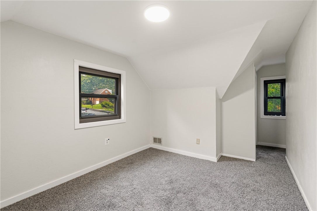 129 Lily Dr, Glenshaw, PA 15116 129 Lily Dr, Glenshaw, PA 15116