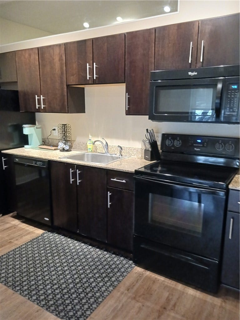 1655 Fifth Avenue, #510, Pittsburgh, PA 15219