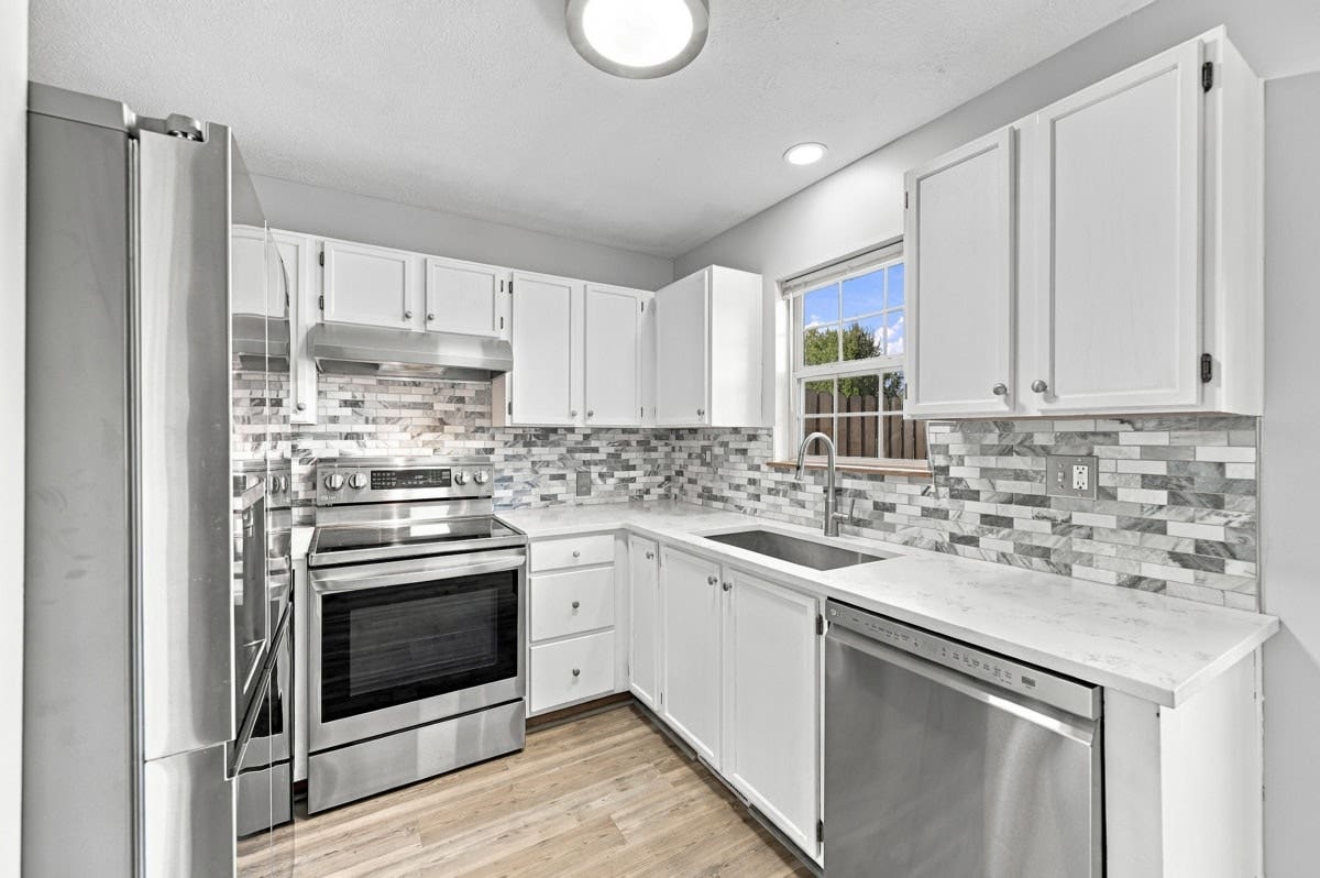 306 Castle Creek Drive, Seven Fields, PA 16046 306 Castle Creek Drive, Seven Fields, PA 16046