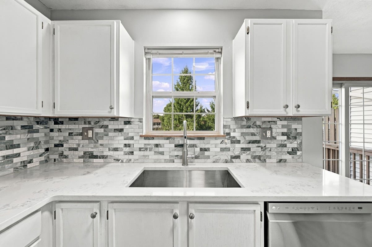 306 Castle Creek Drive, Seven Fields, PA 16046 306 Castle Creek Drive, Seven Fields, PA 16046