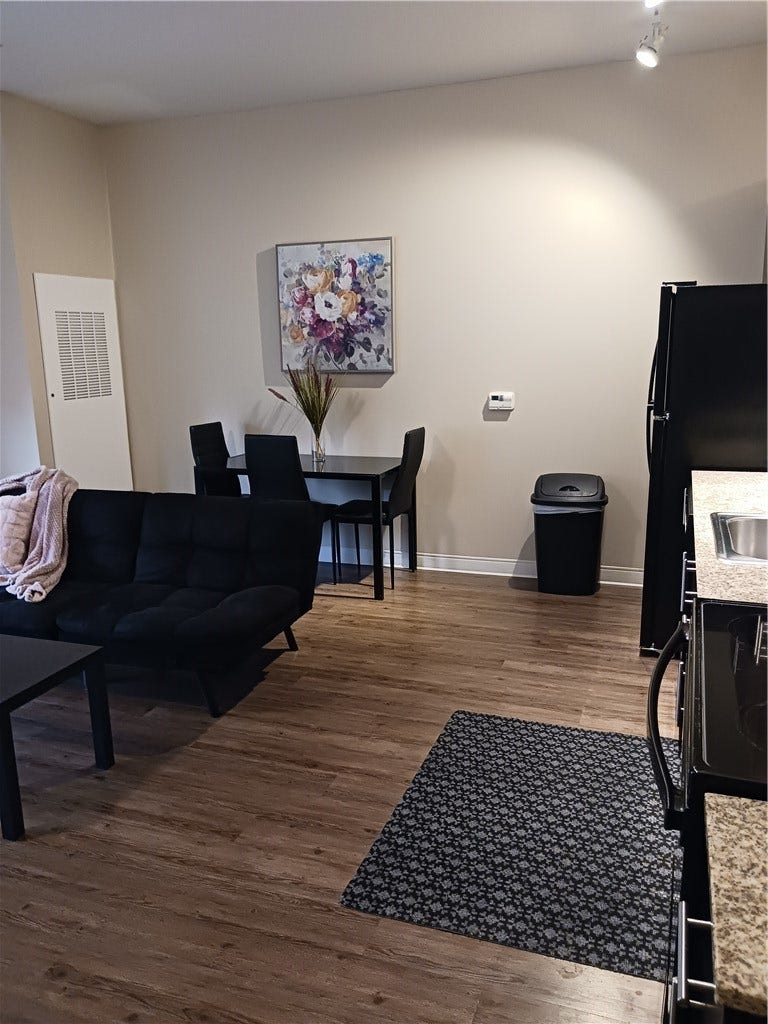1655 Fifth Avenuw, #406, Pittsburgh, PA 15219