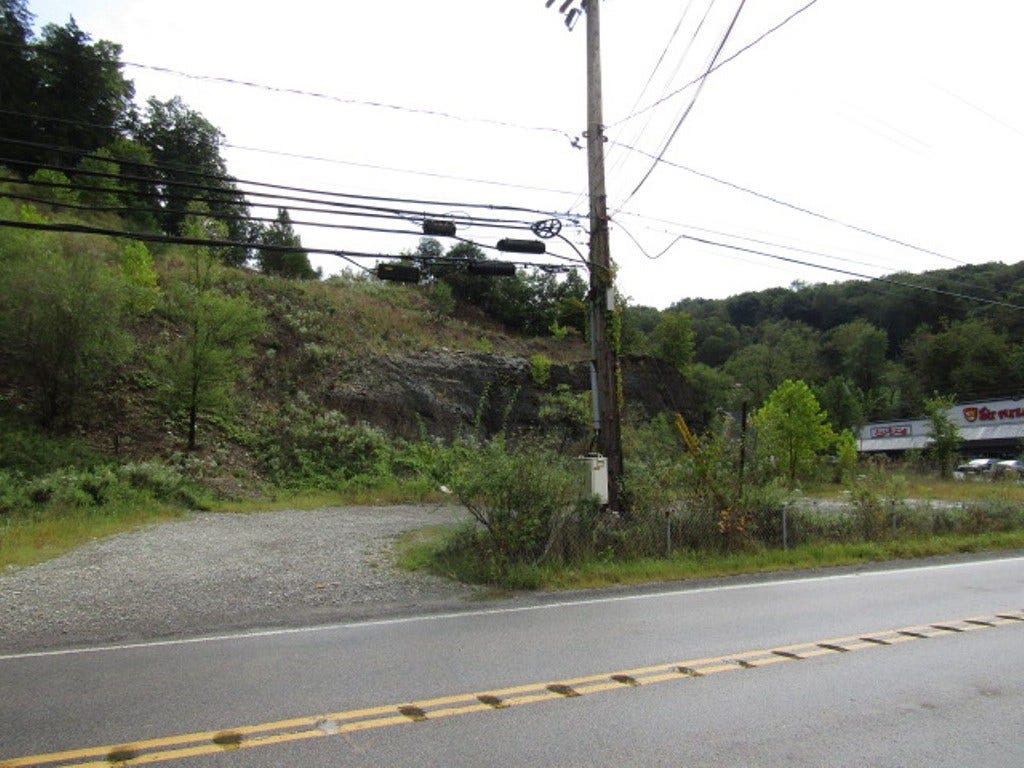 541 Rochester Rd., Ross Twp, PA 15237