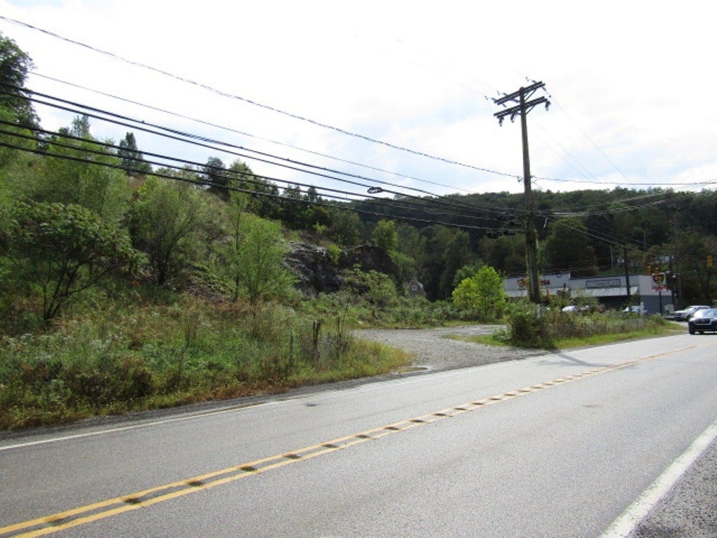 541 Rochester Rd., Ross Twp, PA 15237