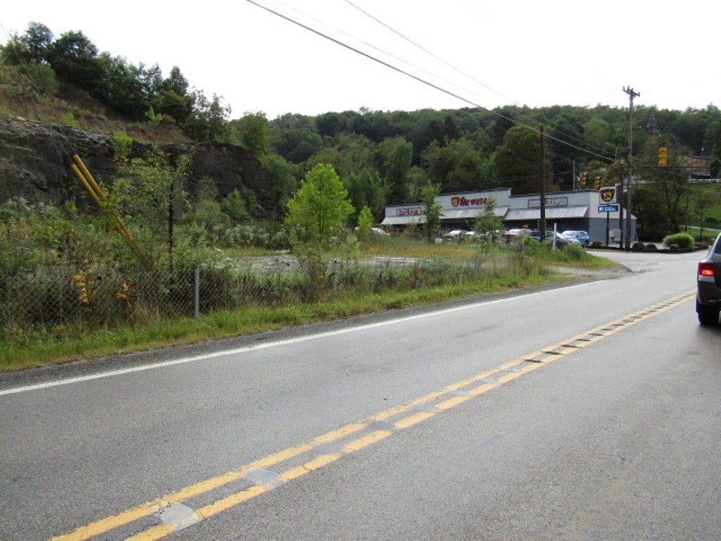 541 Rochester Rd., Ross Twp, PA 15237