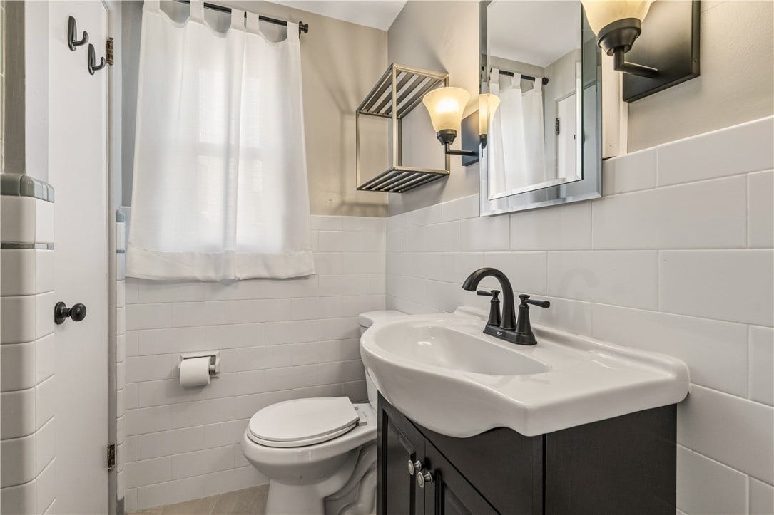 98 Poplar Dr, Pittsburgh, PA 15228 98 Poplar Dr, Pittsburgh, PA 15228
