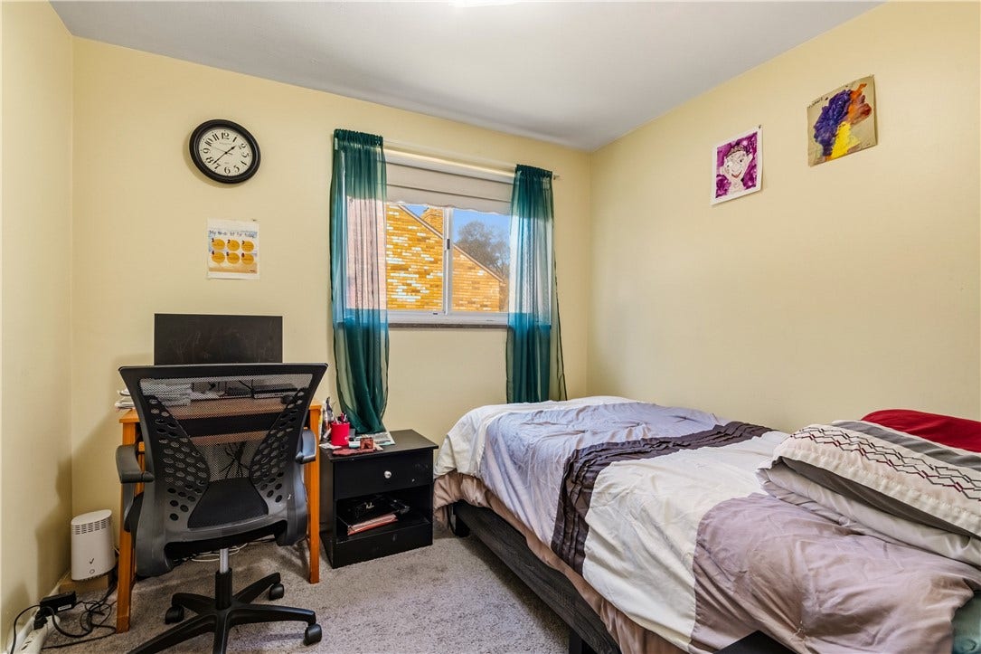98 Poplar Dr, Pittsburgh, PA 15228 98 Poplar Dr, Pittsburgh, PA 15228