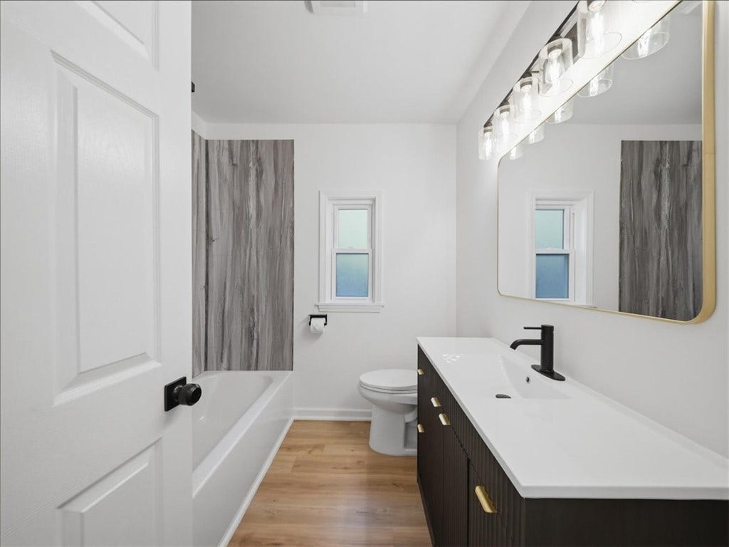 5924 Kings School Road, Bethel Park, PA 15102 5924 Kings School Road, Bethel Park, PA 15102