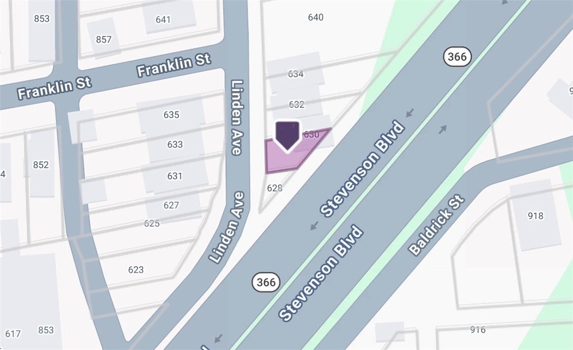 630 Linden Ave, New Kensington, PA 15068 630 Linden Ave, New Kensington, PA 15068