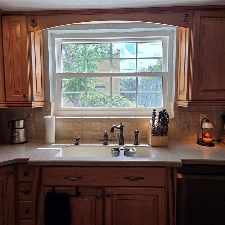 102 Raleigh Ct, Pittsburgh, PA 15237