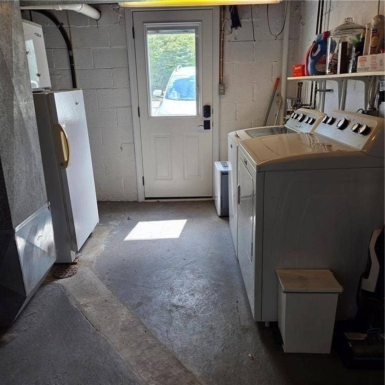 102 Raleigh Ct, Pittsburgh, PA 15237