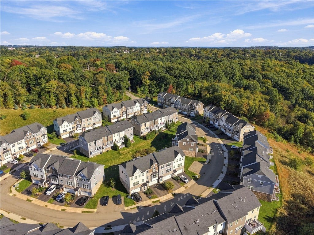139 Curtis Ct, Pittsburgh, PA 15237 139 Curtis Ct, Pittsburgh, PA 15237