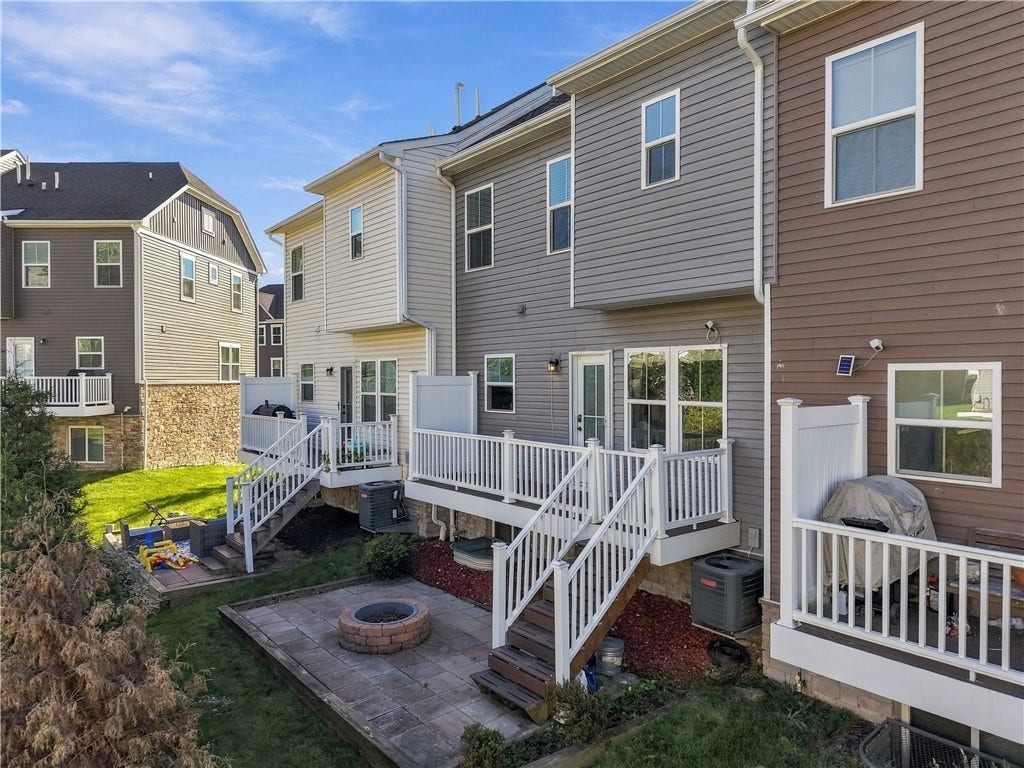 139 Curtis Ct, Pittsburgh, PA 15237 139 Curtis Ct, Pittsburgh, PA 15237