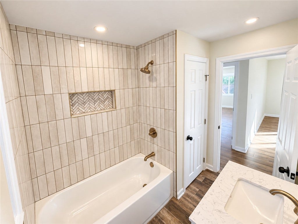 210 Sunny Drive, Baldwin Boro, PA 15236 210 Sunny Drive, Baldwin Boro, PA 15236