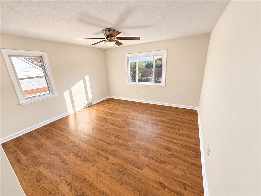 210 Sunny Drive, Baldwin Boro, PA 15236 210 Sunny Drive, Baldwin Boro, PA 15236