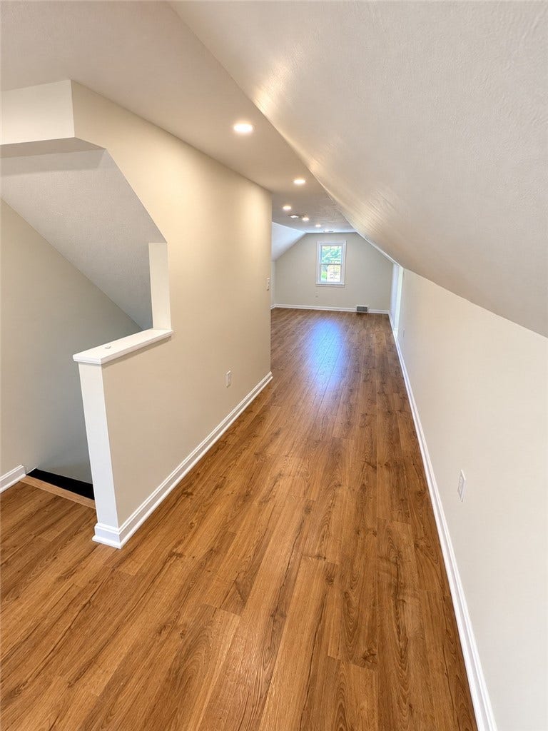 210 Sunny Drive, Baldwin Boro, PA 15236 210 Sunny Drive, Baldwin Boro, PA 15236