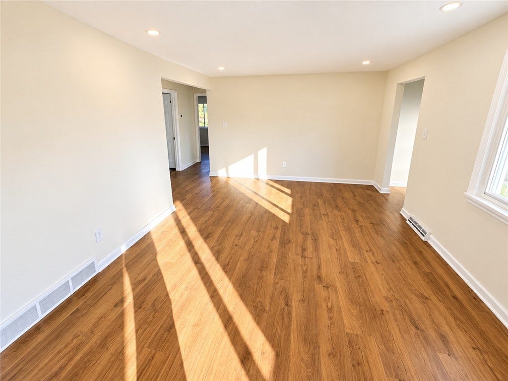 210 Sunny Drive, Baldwin Boro, PA 15236 210 Sunny Drive, Baldwin Boro, PA 15236