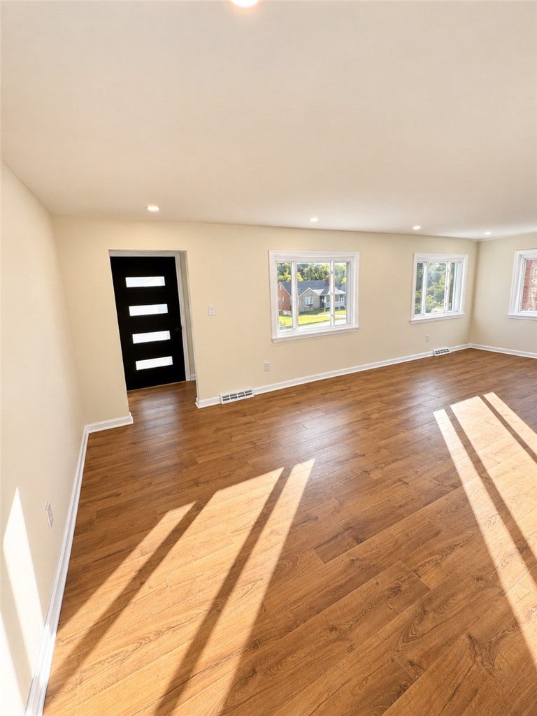 210 Sunny Drive, Baldwin Boro, PA 15236 210 Sunny Drive, Baldwin Boro, PA 15236