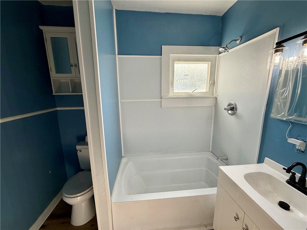 3 Sherrard Ave, Greenville, PA 16125