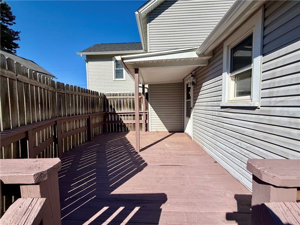3 Sherrard Ave, Greenville, PA 16125