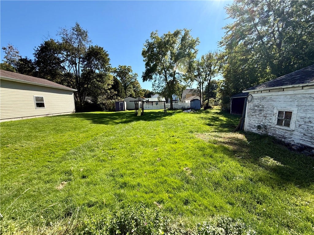 3 Sherrard Ave, Greenville, PA 16125