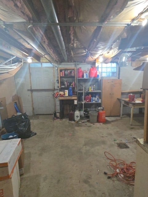 1817 Powers St, Mckeesport, PA 15132 1817 Powers St, Mckeesport, PA 15132