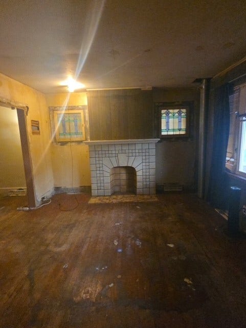 1817 Powers St, Mckeesport, PA 15132 1817 Powers St, Mckeesport, PA 15132
