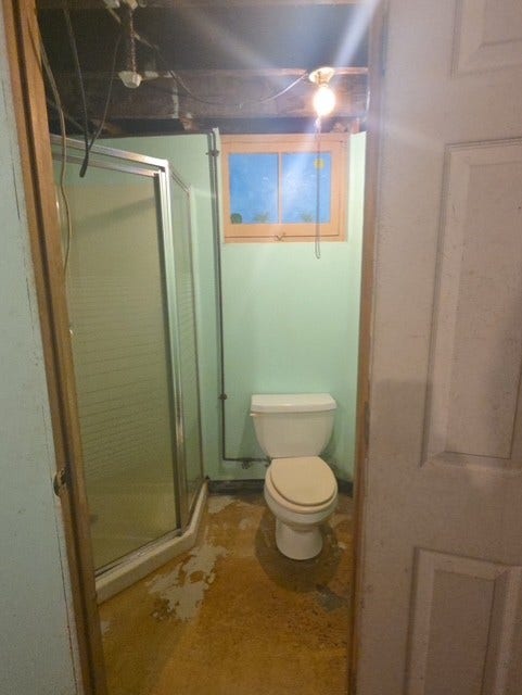 1817 Powers St, Mckeesport, PA 15132 1817 Powers St, Mckeesport, PA 15132