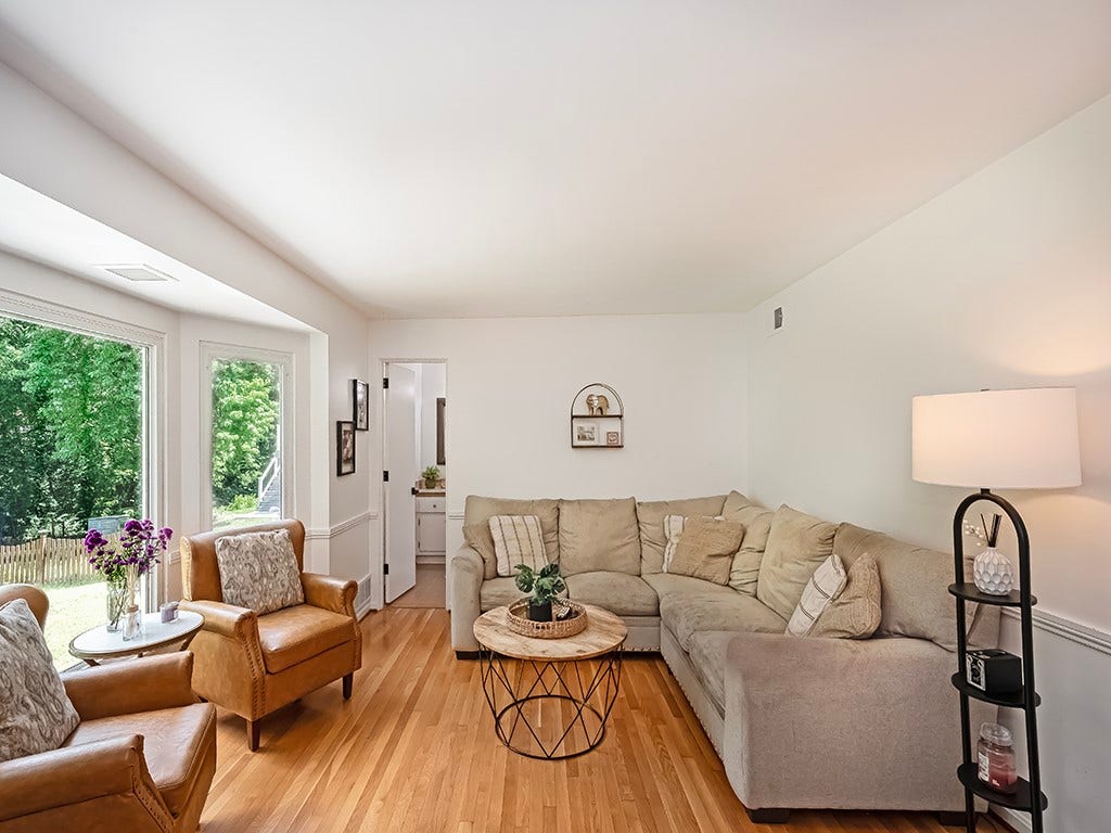 724 Scrubgrass Road, Pittsburgh, PA 15243