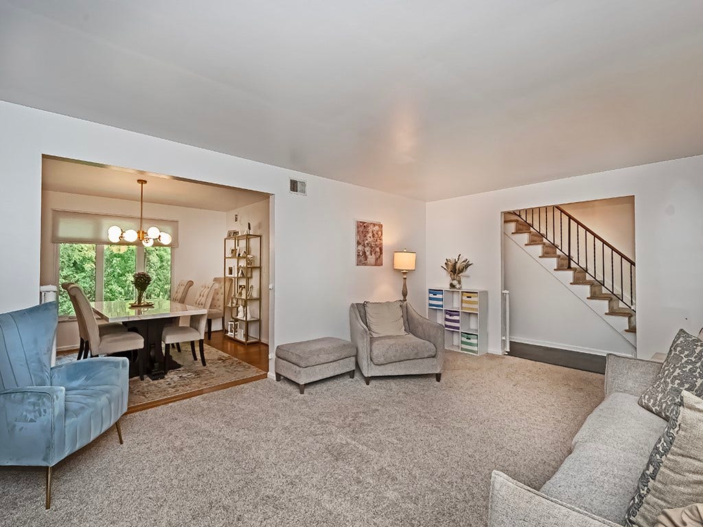 724 Scrubgrass Road, Pittsburgh, PA 15243