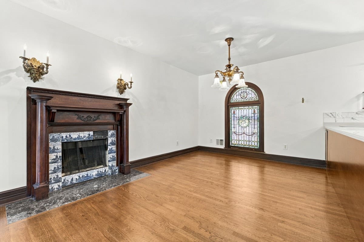 1027 5th Street, Oakmont, PA 15139 1027 5th Street, Oakmont, PA 15139