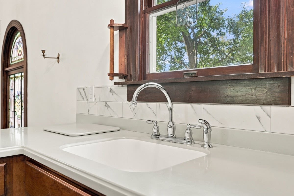 1027 5th Street, Oakmont, PA 15139 1027 5th Street, Oakmont, PA 15139