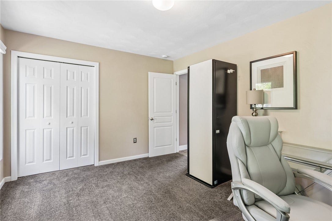 6530 Ten Point Cir, Trafford, PA 15085 6530 Ten Point Cir, Trafford, PA 15085