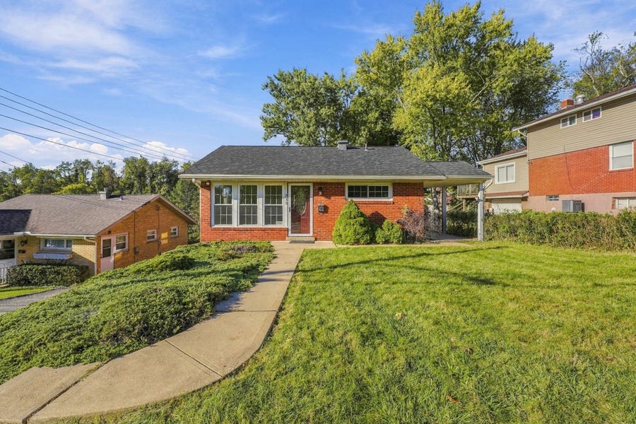 Property photo for 215 Dunbar Drive, Pittsburgh, PA