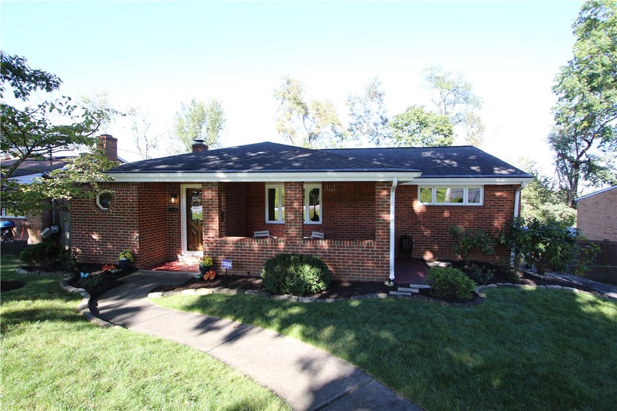 Property photo for 4548 Mapledale Drive, Homestead, PA